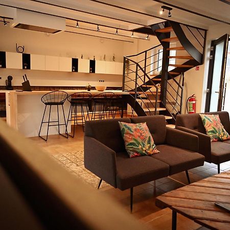 Open Source A L'Entree Du Circuit! Apartment Ставело Екстериор снимка